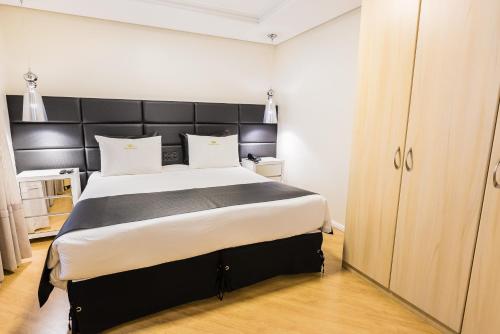 This photo about Hotel e Flat Valentini Di Lucca shared on HyHotel.com