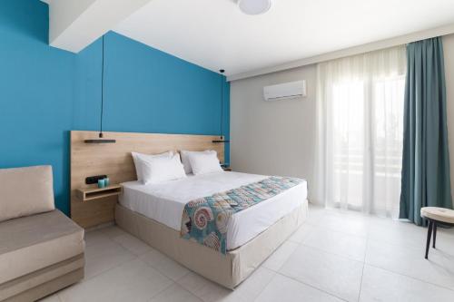 This photo about Mythic Summer Hotel shared on HyHotel.com