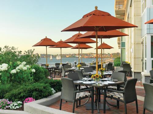 Restaurant, Battery Wharf Hotel, Boston Waterfront in Boston (MA) Restaurant, Battery Wharf Hotel, Boston Waterfront in Boston (MA)