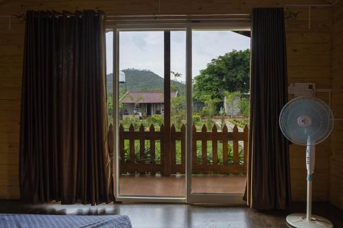 Trippr Chikkamagaluru in Karadihallikaval Trippr Chikkamagaluru in Karadihallikaval