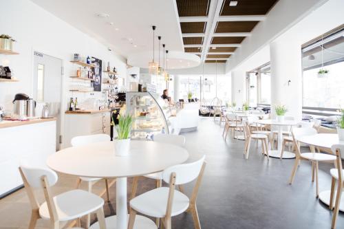 Bar/lounge, Hostel Cafe Koti in Rovaniemi Bar/lounge, Hostel Cafe Koti in Rovaniemi