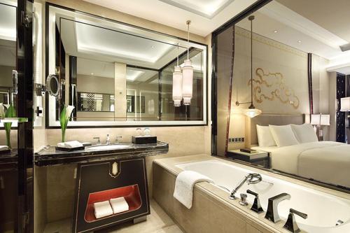 This photo about Wanda Realm Xining shared on HyHotel.com