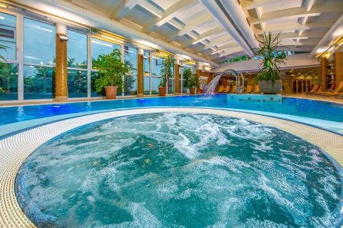 Drava Hotel Thermal Resort in Harkany Drava Hotel Thermal Resort in Harkany