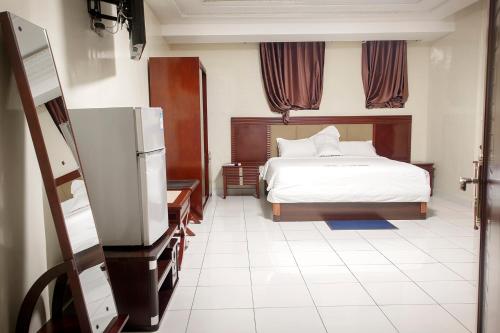 This photo about Hotel la Concorde shared on HyHotel.com