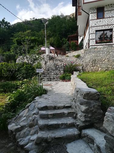 Manoleva House in Melnik Manoleva House in Melnik