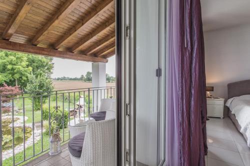 Balcony/terrace, Pool & Garden Villa Lelia in Mirano Balcony/terrace, Pool & Garden Villa Lelia in Mirano