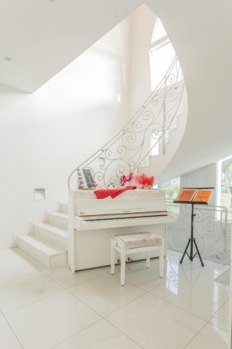 Shared lounge/TV area, Pool & Garden Villa Lelia in Mirano Shared lounge/TV area, Pool & Garden Villa Lelia in Mirano