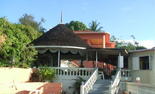 Entrada, Verney House Resort in Montego Bay Entrada, Verney House Resort in Montego Bay