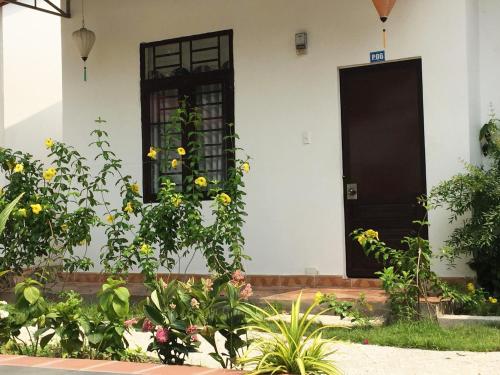 Hotel Thien Duong Xanh in Ap Binh Thi Hotel Thien Duong Xanh in Ap Binh Thi