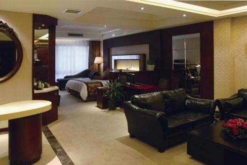 This photo about Crystal Island Club shared on HyHotel.com