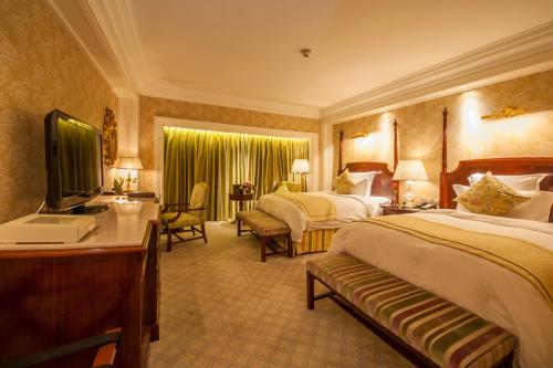This photo about Hebei Hotel Zhongmao Haiyue Hotel shared on HyHotel.com
