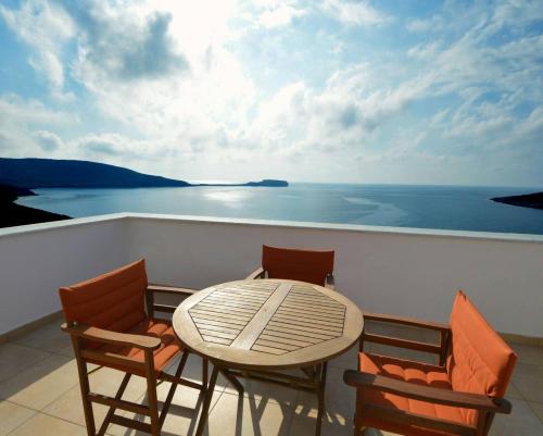 Mezapos Villa Katerina in แคลามาทา Mezapos Villa Katerina in แคลามาทา