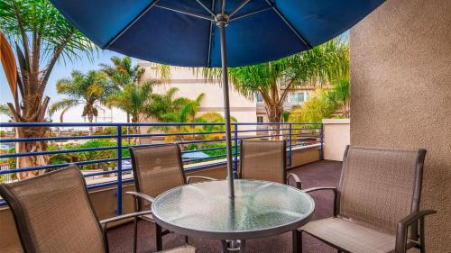 บริการและสิ่งอำนวยความสะดวก, Best Western Plus Marina Gateway Hotel in เนชั่นนัล ซิตี (CA) บริการและสิ่งอำนวยความสะดวก, Best Western Plus Marina Gateway Hotel in เนชั่นนัล ซิตี (CA)