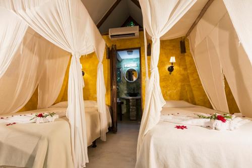 Hotel Hacienda Tijax Jungle Logde in Rio Dulce Hotel Hacienda Tijax Jungle Logde in Rio Dulce