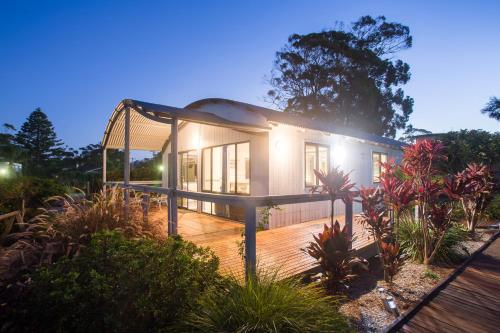 Thou Walla Sunset Retreat in Port Stephens Thou Walla Sunset Retreat in Port Stephens