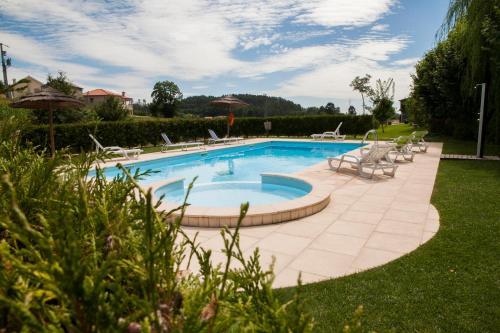 สระว่ายน้ำ, Quinta Da Fontinha in บอร์บา เด มอนตันยา สระว่ายน้ำ, Quinta Da Fontinha in บอร์บา เด มอนตันยา