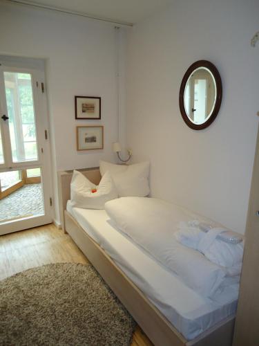 This photo about Seehotel Am Neuklostersee shared on HyHotel.com