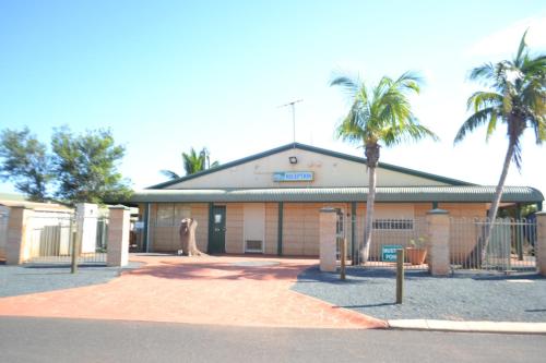 South Hedland Motel 
South Hedland Motel
