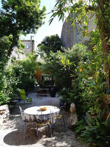 Le jardin bernard PERRIER in Montbazin Le jardin bernard PERRIER in Montbazin
