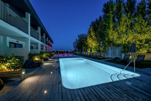 This photo about Aqua Bay shared on HyHotel.com