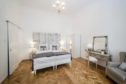 Hotel House Beletage