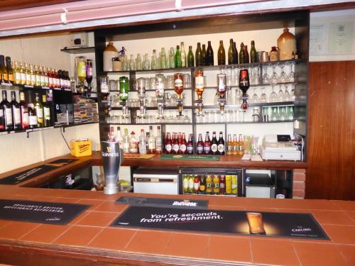 Pub/lounge, The Denewood in Norra Sandown Pub/lounge, The Denewood in Norra Sandown