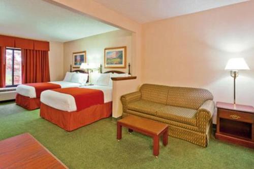 Auburn Place Hotel & Suites Paducah in Падака (Кентуккі) Auburn Place Hotel & Suites Paducah in Падака (Кентуккі)