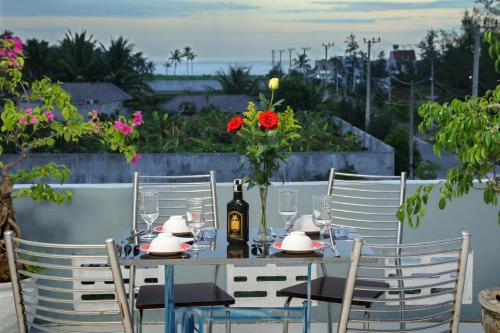Food and beverages, Hoi An Sea Sunset Homestay in Dien Duong Food and beverages, Hoi An Sea Sunset Homestay in Dien Duong