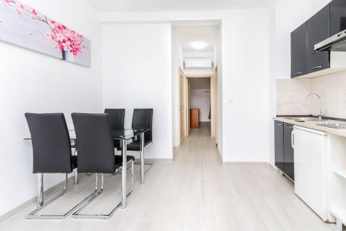 Makanan dan Minuman, SSM Apartmani in Orahovac Makanan dan Minuman, SSM Apartmani in Orahovac