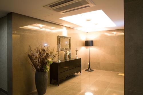Lobby, Mate Hotel Bundang in Seongnam-si Lobby, Mate Hotel Bundang in Seongnam-si