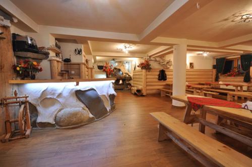 Előcsarnok, Willa Bystry Potok in Poronin Előcsarnok, Willa Bystry Potok in Poronin