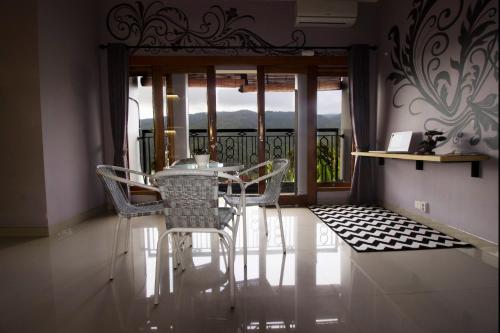 Facilities, Dong Paloh Hostel in Munduk Facilities, Dong Paloh Hostel in Munduk