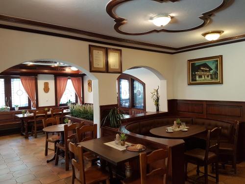 Étterem, Hotel Central in Agarn Étterem, Hotel Central in Agarn