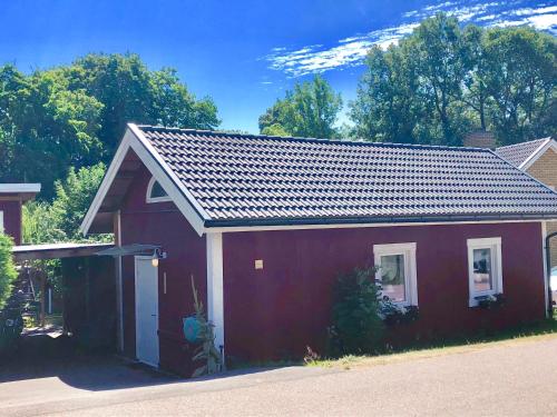 Ulaz, Liverpoolsstugan in Motala Ulaz, Liverpoolsstugan in Motala