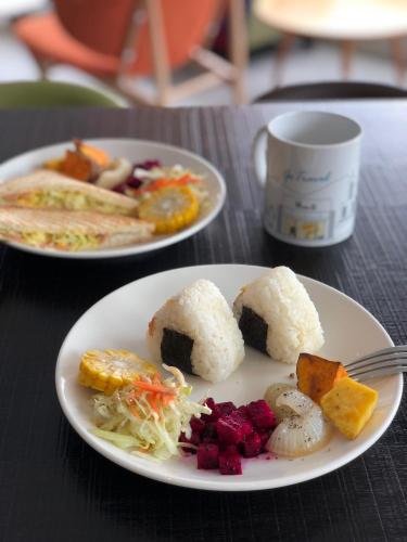 食べ物/飲み物, シングル イン カオション ステーション (Single Inn - Kaohsiung Station) in 高雄市 食べ物/飲み物, シングル イン カオション ステーション (Single Inn - Kaohsiung Station) in 高雄市