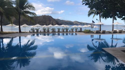 Плувен басейн, Creys condo at Pico de Loro Cove in Nasugbu Плувен басейн, Creys condo at Pico de Loro Cove in Nasugbu