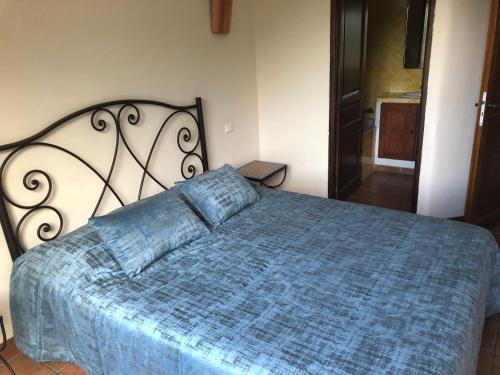 This photo about Residence Mare e Monte shared on HyHotel.com