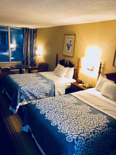 This photo about Days Inn by Wyndham Perry Near Fairgrounds shared on HyHotel.com