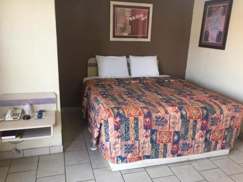 在meiguo.com看到的Economy Inn Lawton的介绍图片