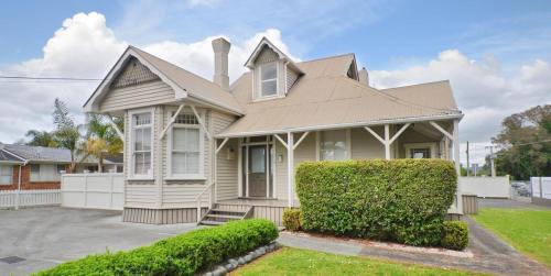 Entrance, Regent Residential Villa in Whangarei Entrance, Regent Residential Villa in Whangarei