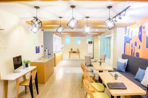 브리지 호텔 (Bridge Hotel) in 카가얀 데 오로 브리지 호텔 (Bridge Hotel) in 카가얀 데 오로