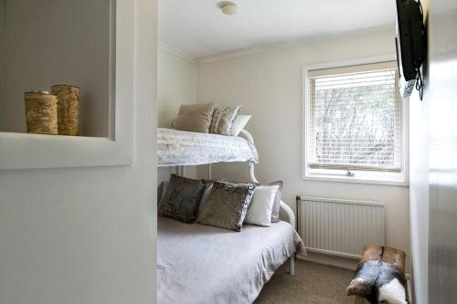 This photo about Feathertop Alpine Lodge shared on HyHotel.com