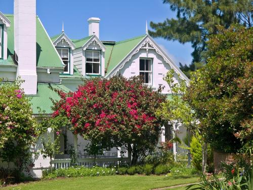 Laluan Masuk, Falcons View Manor in Knysna Central Laluan Masuk, Falcons View Manor in Knysna Central