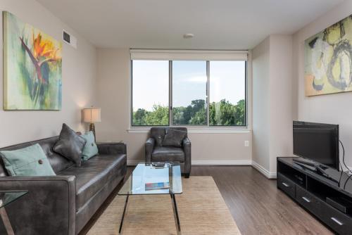 This photo about Global Luxury Suites Reston Virginia shared on HyHotel.com