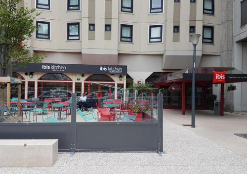 Mâncare şi băutură, Ibis Lyon Part Dieu Les Halles in Lyon Mâncare şi băutură, Ibis Lyon Part Dieu Les Halles in Lyon