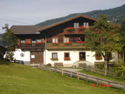 Bejárat, Oberbichlgut in Reitdorf Bejárat, Oberbichlgut in Reitdorf