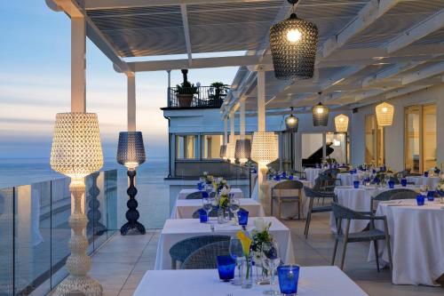Étterem, Lloyd'S Baia Hotel in Vietri Sul Mare Étterem, Lloyd'S Baia Hotel in Vietri Sul Mare