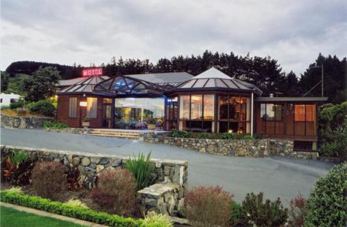 Aotea Lodge Porirua in โพรีรัว Aotea Lodge Porirua in โพรีรัว