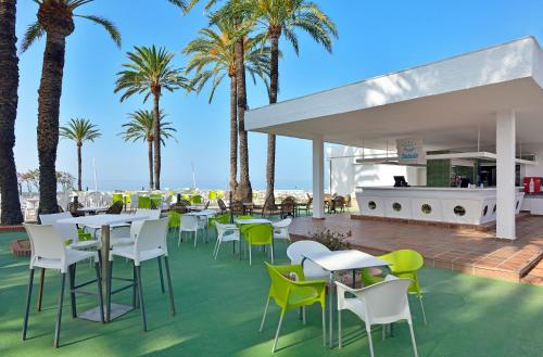 Bar/ Salón, Sol Marbella Estepona - Atalaya Park in Estepona Bar/ Salón, Sol Marbella Estepona - Atalaya Park in Estepona