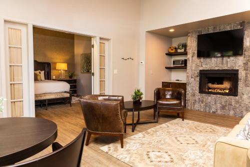 在meiguo.com看到的The Inn at Pasatiempo的介绍图片